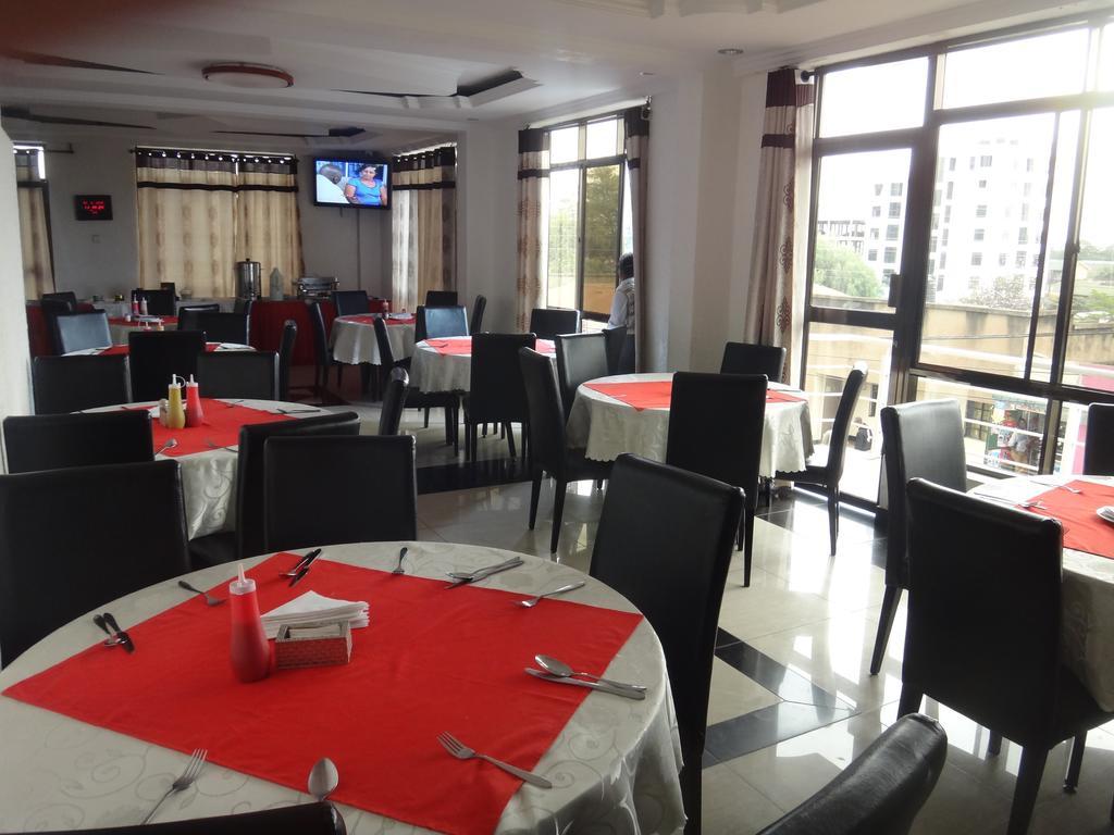 Premier Palace Hotel Arusha Exteriör bild