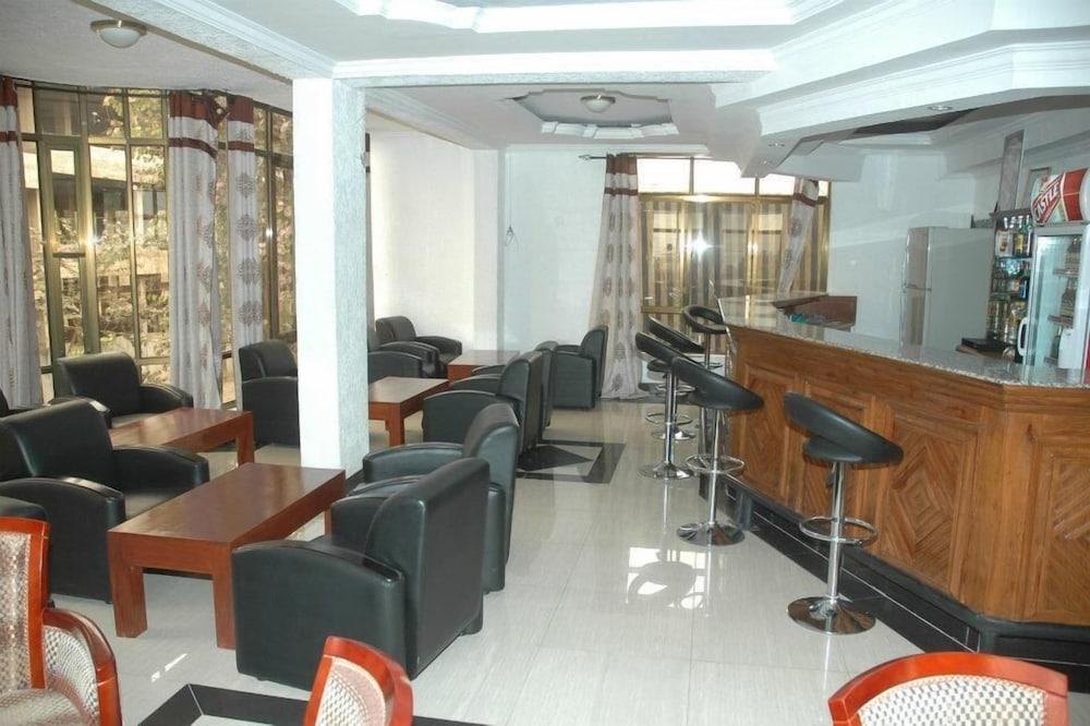 Premier Palace Hotel Arusha Exteriör bild