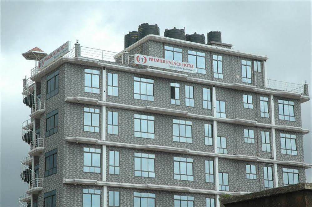 Premier Palace Hotel Arusha Exteriör bild